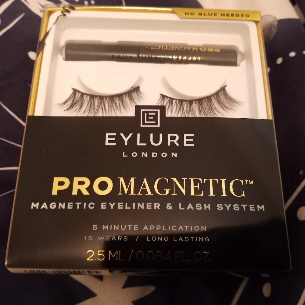 Eyelure Magnetic Eyelashes